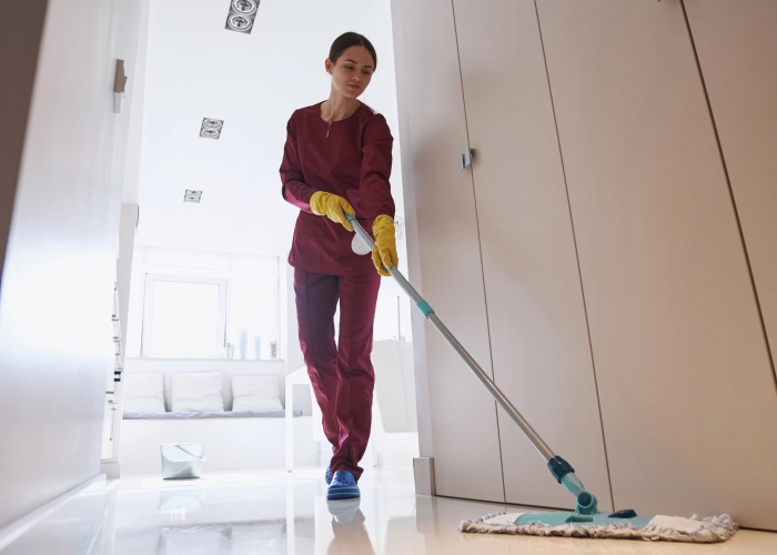 Limpieza de zonas comunes de edificios en Santa Cruz de Tenerife 38001
